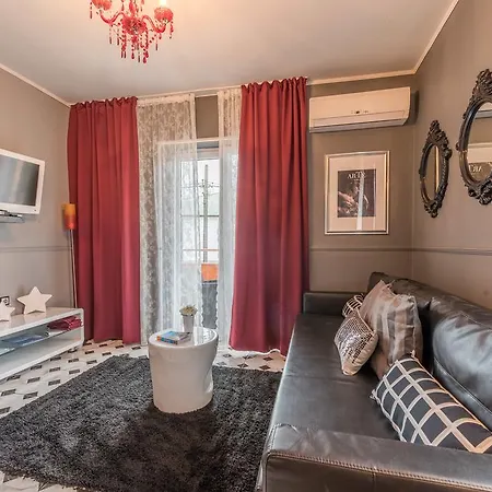 Apartment Marant *