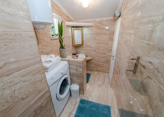 Marant - Free Parking Hotell Zadar